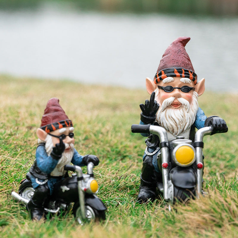 Charming Resin Garden Dwarf Statue – Whimsical Outdoor & Indoor Decoration