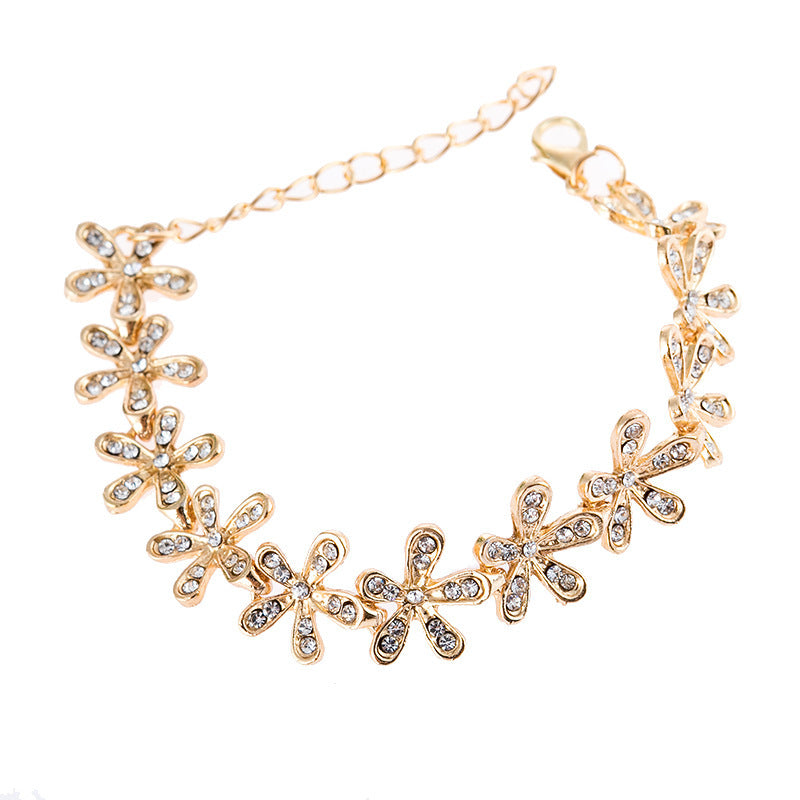Fully Jewelled Snowflake Bracelet – Elegant Temperament-Inspired Jewelry for Women