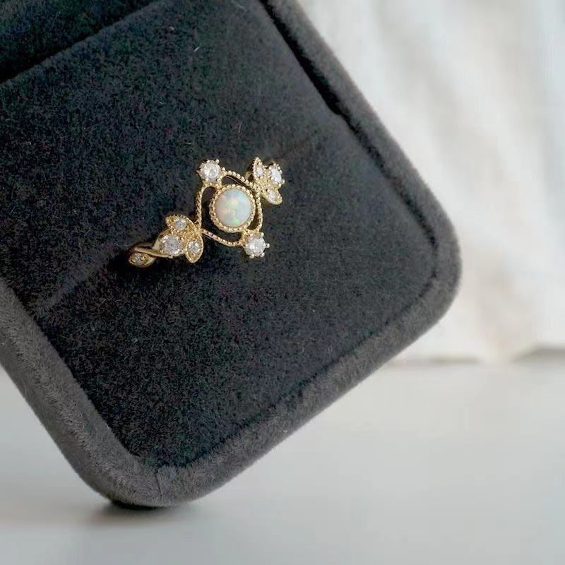 Inlaid Natural Opal Stone Ring – Copper-Plated Gold Band with Elegant Design