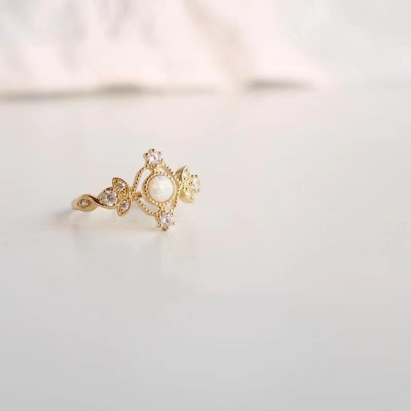 Inlaid Natural Opal Stone Ring – Copper-Plated Gold Band with Elegant Design