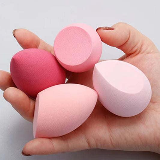 Makeup Blender Sponge – Soft, Non-Latex Cosmetic Puff for Foundation, Powder & Cream Application