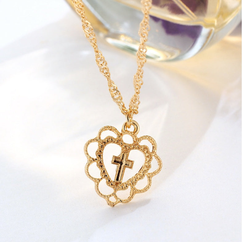 Elegant Pearl Drops Love Necklace – Multilayer Rhinestone Clavicle Chain