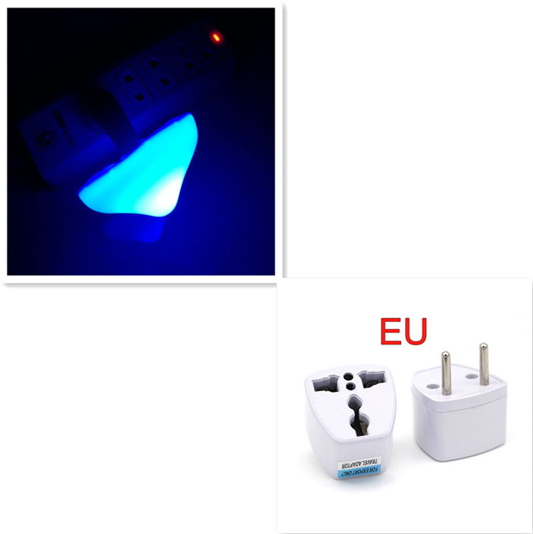LED Mushroom Night Light – Plug-In Sensor Lamp with Warm White Glow