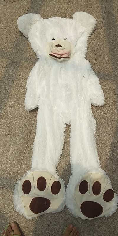 Giant Teddy Bear Plush Toy – Oversized Soft Stuffed Animal with Leather Shell (80cm–340cm)