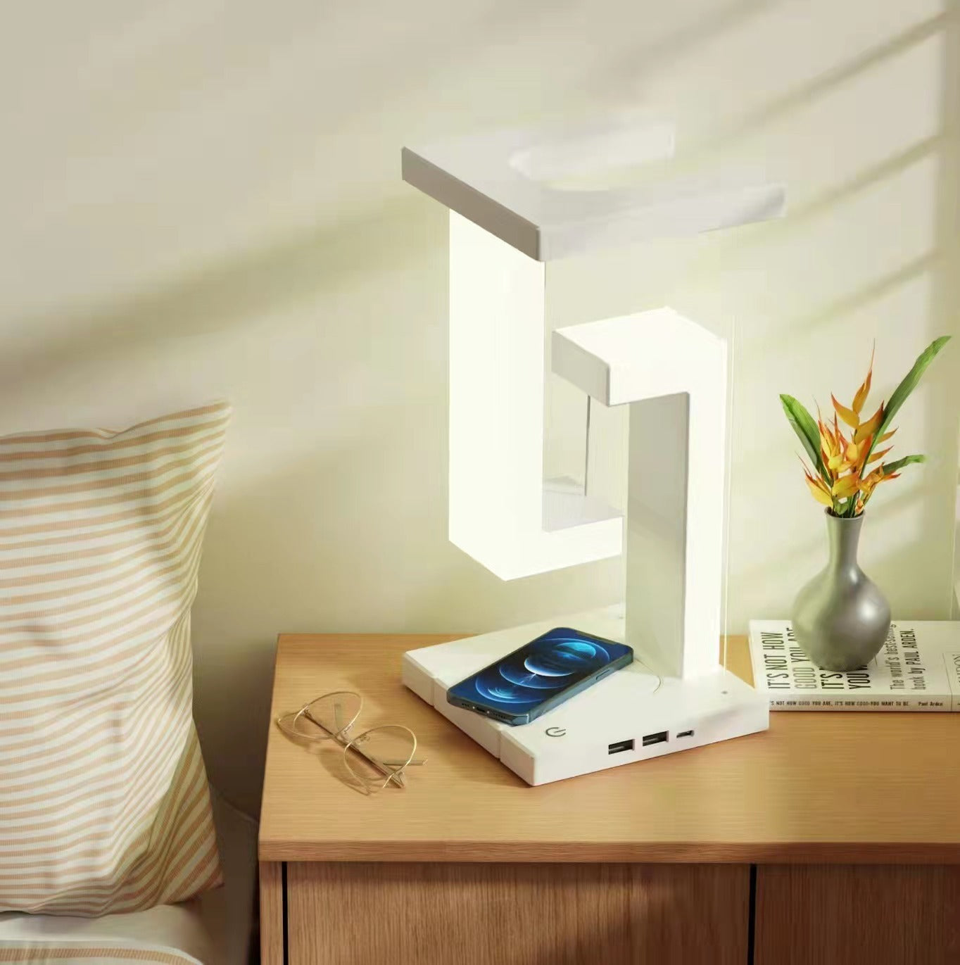 Magnetic Levitating LED Table Lamp with Wireless Charging – Floating Balance Light for Home & Office