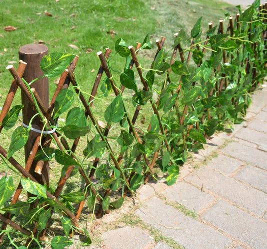 Expandable Wooden Garden Trellis – Anticorrosive Wood Fence Panel for Climbing Plants & Wall Décor