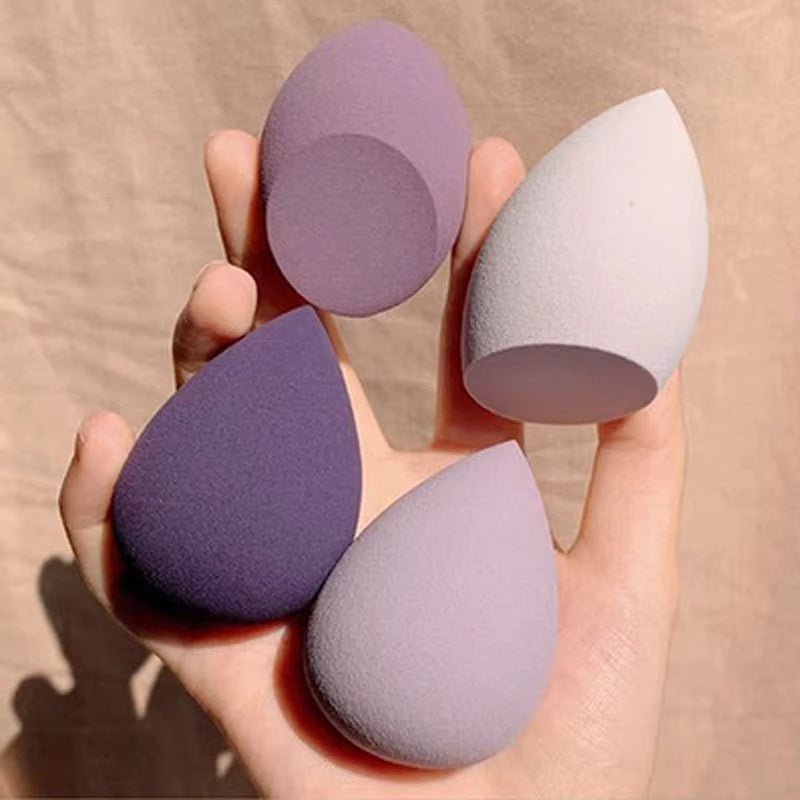 Makeup Blender Sponge – Soft, Non-Latex Cosmetic Puff for Foundation, Powder & Cream Application